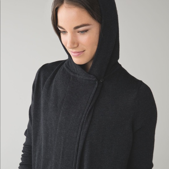 Lululemon Peace Of Mind Wrap Heathered Black - Picture 4 of 16